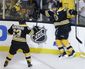 Penguins Bruins Hocke_Lanc.jpg
