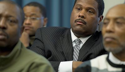 Emmanuel S. Bailey, head of Veterans Services Corp., has hired superlawyer Billy Martin to protect him from being smeared by his relationship with Michael A. Brown, who pleaded guilty June 10 in federal court to accepting $55,000 in bribes.
(The Washington Times)