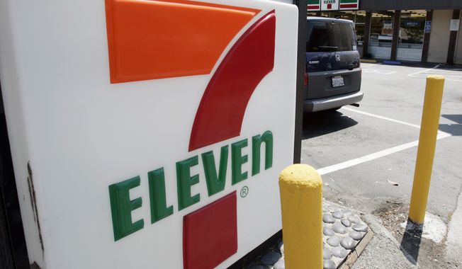 A 7-Eleven is shown in Palo Alto, Calif., on July 1, 2008. (Associated Press) ** FILE **