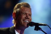 People-Randy Travis_Watt.jpg