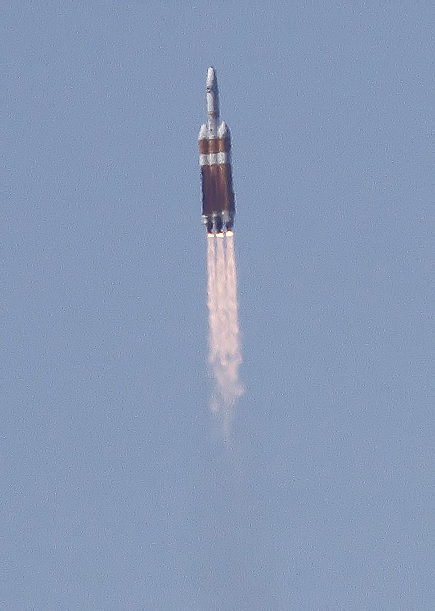 A Delta 4-Heavy rocket, carrying a spy satellite for the U.S. government, is launched from Vandenberg Air Force Base Wednesday, Aug. 28, 2013. The rocket carried a satellite for the National Reconnaissance Office, which oversees the nation's constellation of intelligence-gathering satellites. (AP Photo/The Santa Maria Times, Daniel Dreifuss)