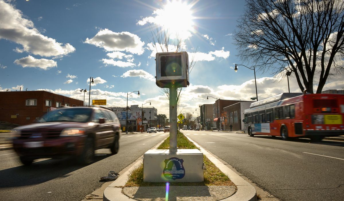 NextImg:D.C.’s no-right-turn-on-red law will have only partial enforcement due to funding shortfall