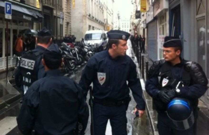 Metro Paris police (Twitter)
