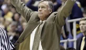 California coach Mike Montgomery gestures on the sideline during the first half of an NCAA college basketball game against UCLA on Wednesday, Feb. 19, 2014, in Berkeley, Calif. (AP Photo/Ben Margot)