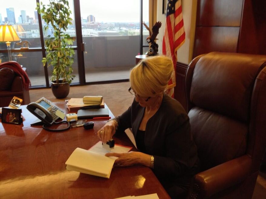 Arizona Gov. Jan Brewer vetoes SB 1062 on Wednesday, February 26, 2014 (@GovBrewer)