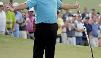 Fred Couples reacts after missing a birdie putt on the seventh green during the fourth round of the Masters golf tournament Sunday, April 13, 2014, in Augusta, Ga. (AP Photo/Chris Carlson)