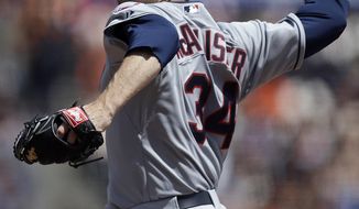Cleveland Indians&#39; Zach McAllister works against the San Francisco Giants in the first inning of a baseball game on Saturday, April 26, 2014, in San Francisco. (AP Photo/Ben Margot)