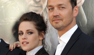 KRISTEN STEWART-  Us Weekly published photos of Stewart having an affair with her Snow White and the Huntsman director, Rupert Sanders. (AP photo)