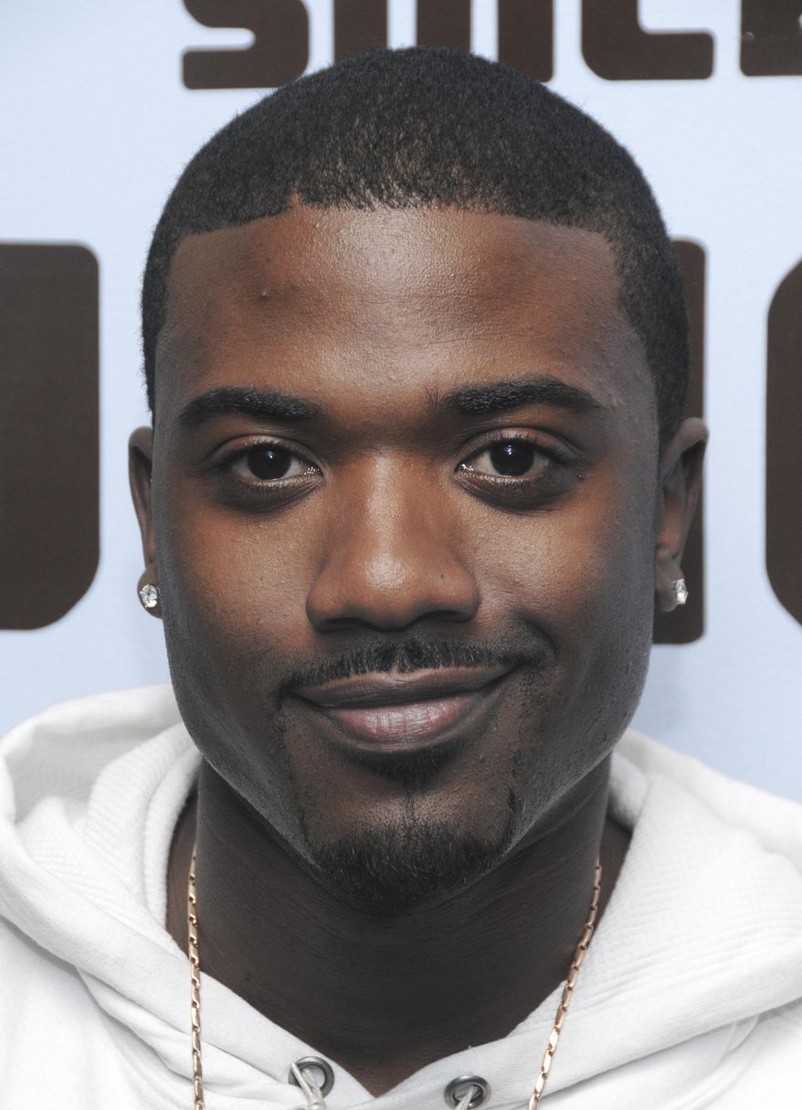 FILE - This april 8, 2008 file photo shows singer Ray J at MTV Studio's in Times Square for MTV's "Total request Live" show in New York. Police arrested singer Ray J at a Beverly Hills hotel Friday May 30, 2014, after they say he became belligerent with staff, kicked out a patrol car window and spit at an officer. (AP Photo/Peter Kramer, file)