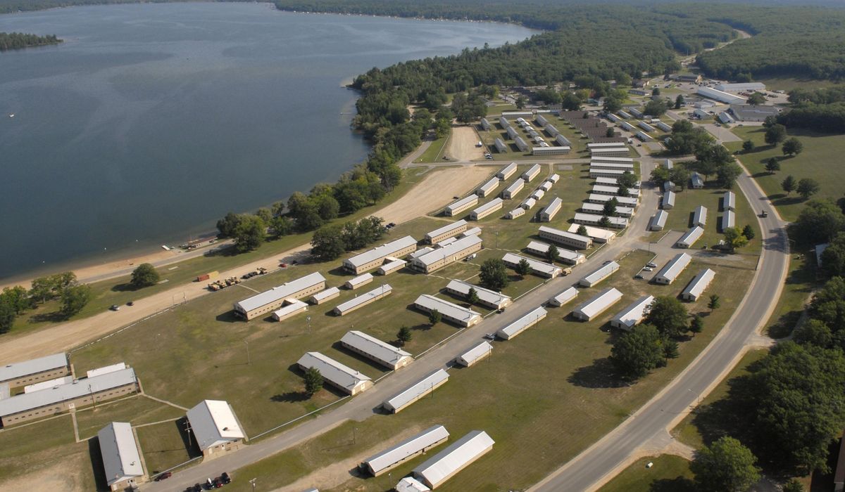 NextImg:5 Chinese nationals charged with covering up midnight visit to Michigan military site