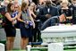FUNERAL_20140814_008.JPG