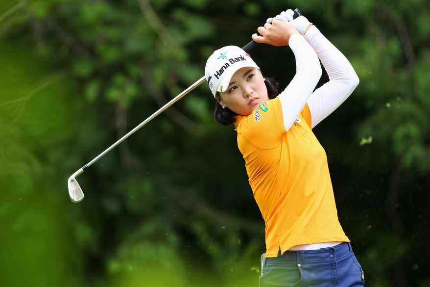 So Yeon Ryu, of South Korea, watches her tee shot on the eighth hole during final-round play at the Canadian Pacific Women&#39;s Open golf tournament in London, Ontario, Sunday, Aug. 24, 2014. (AP Photo/The Canadian Press, Dave Chidley)