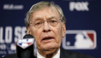 Baseball commissioner Bud Selig speaks at a news conference before Game 2 of baseball&#39;s World Series between the Kansas City Royals and the San Francisco Giants Wednesday, Oct. 22, 2014, in Kansas City, Mo. (AP Photo/Jeff Roberson) 