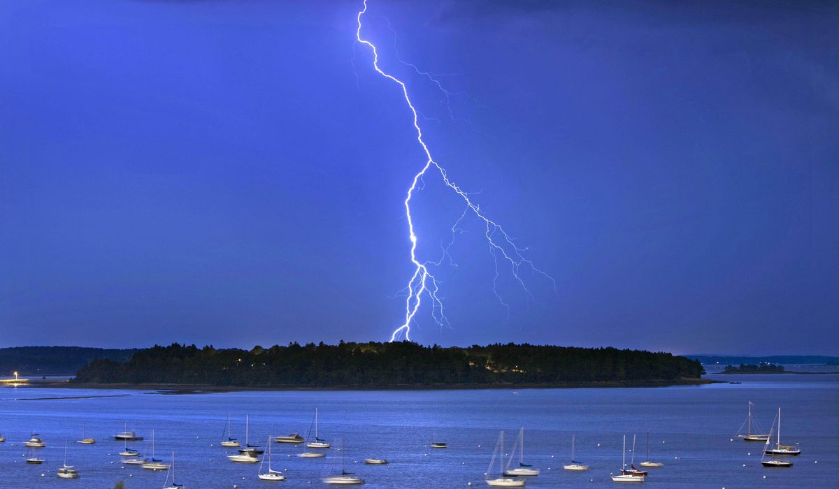 NextImg:Lightning strike kills boater on Florida’s Indian River