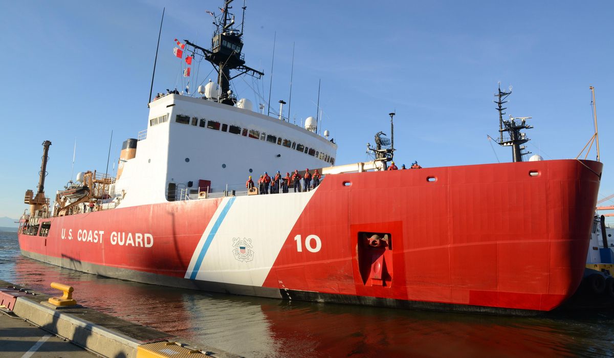 NextImg:Coast Guard calls off search for missing Florida kayaker