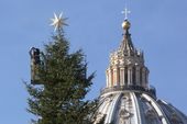 Vatican Christmas.JPEG-0b6e6.jpg