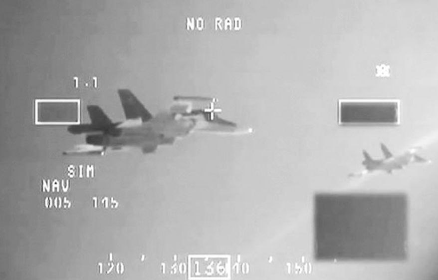 Russian Sukhoi SU-34 fighter-bombers had to be intercepted by Dutch F-16s on Dec. 7, 2014 over the Baltic Sea after they refused to identify themselves. (Image: Dutch Ministry of Defense)