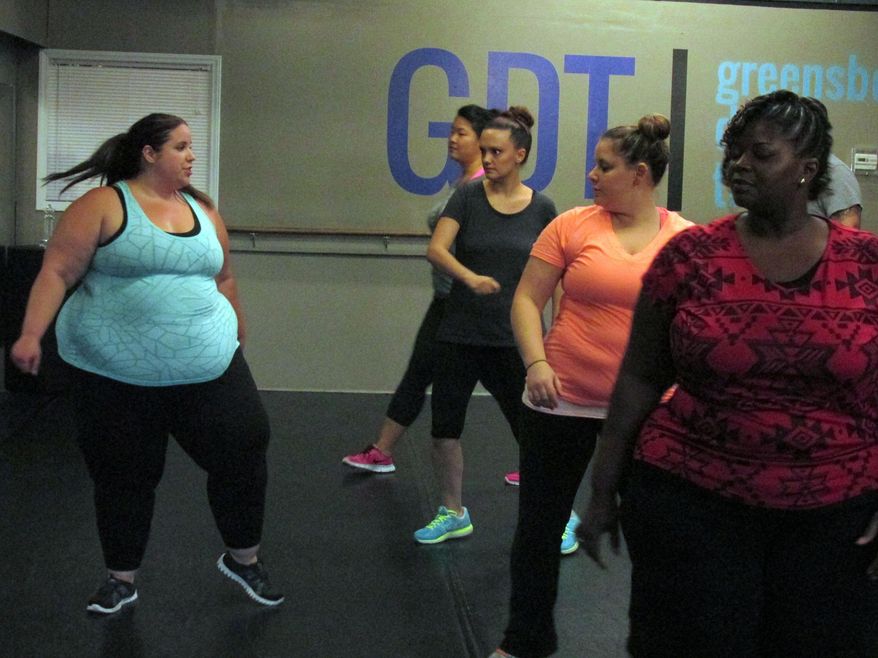 This photo provided by TLC/Discovery Communications shows Whitney Thore, left, in a scene from "My Big Fat Fabulous Life." The TLC network will premiere "My Big Fat Fabulous Life" on Jan. 13, 2015. (AP Photo/TLC/Discovery Communications)
