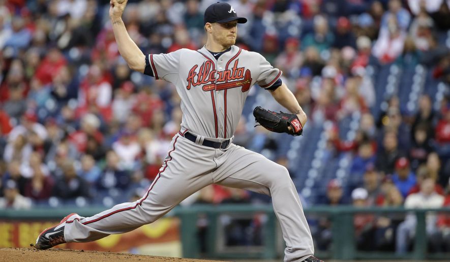 Atlanta Braves&#39; Shelby Miller pitches during the first inning of a baseball game against the Philadelphia Phillies, Saturday, April 25, 2015, in Philadelphia. (AP Photo/Matt Slocum)