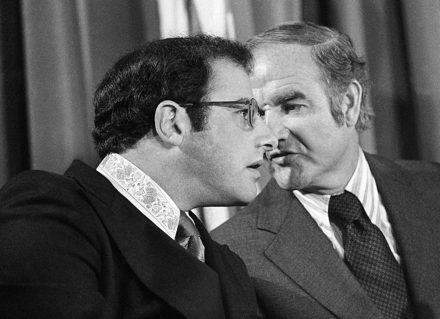 FILE - In this Spet. 28, 1972 file photo, Yonkers, N.Y. Mayor Alfred DelBello, left, talks to Democratic presidential candidate Sen. George McGovern during a meeting of Mayors for McGovern-Shriver in Washington. DelBello, who also served as Westchester County Executive and Lt. Governor, died on Friday, May 15, 2015. He was 80 years old. (AP Photo/Bob Daugherty, File)