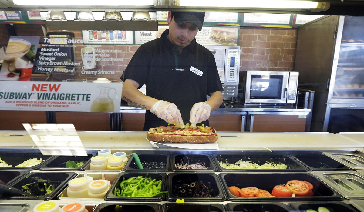 NextImg:Subway change: freshly sliced meat and prominent display of slicers