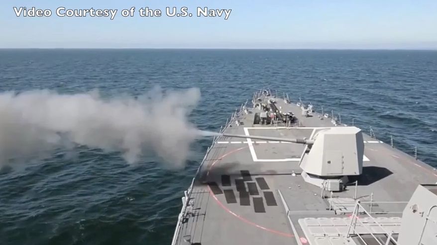 USS Jason Dunham Firing 5" Gun