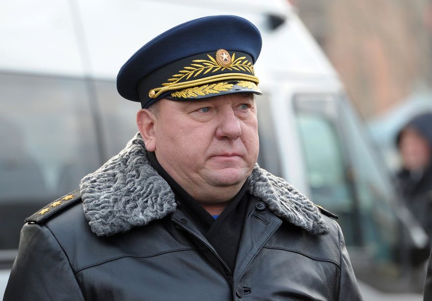 Commander of the Russian Airborne Forces Vladimir Shamanov stands during President Vladimir Putin&#39;s visit to  the airborne troops school in the city of Ryazan, some 100 km (62.5 miles) southeast of Moscow, Friday, Nov. 15, 2013. (AP Photo/RIA-Novosti, Alexei Nikolsky, Presidential Press Service)