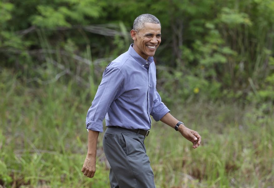 President Barack Obama arrives before making a statement after touring Everglades National Park on Earth Day, Wednesday, April 22, 2015, in Florida. Obama used the visit  to warn of the damage that climate change is already inflicting on the nation&#39;s environmental treasures. (AP Photo/Lynne Sladky)