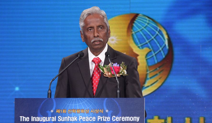 Dr. Modadugu Vijay Gupta, an Indian fisheries scientist, speaks on Aug. Aug. 28 in Seoul, South Korea, after winning the first-ever Sunhak Peace Prize. Source: Segye Times