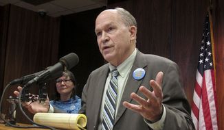 Alaska Gov. Bill Walker will hitch a ride aboard Air Force One with President Obama on Monday — with his talking points ready. (Associated Press)