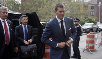 New England Patriots quarterback Tom Brady arrives at Federal court in New York,  Monday, Aug. 31, 2015. AP Photo/Richard Drew)