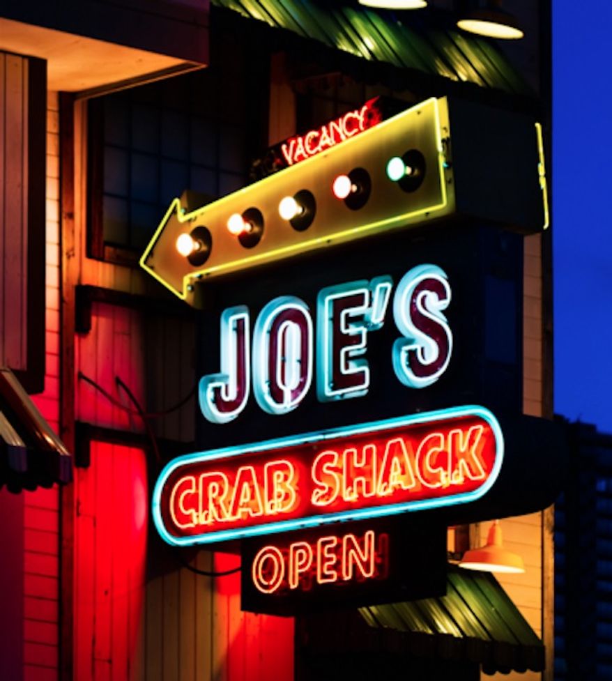 Joe's Crab Shack announced plans to eliminate tipping at its more than 100 locations nationwide in November. (Wikimedia Commons)