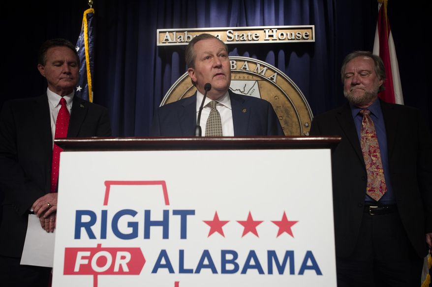 Alabama House Speaker Mike Hubbard unveils the Alabama legislative agenda for 2016 on Thursday, Jan. 28, 2016, at the Alabama State House in Montgomery, Ala. (Albert Cesare/The Montgomery Advertiser via AP) NO SALES; MANDATORY CREDIT