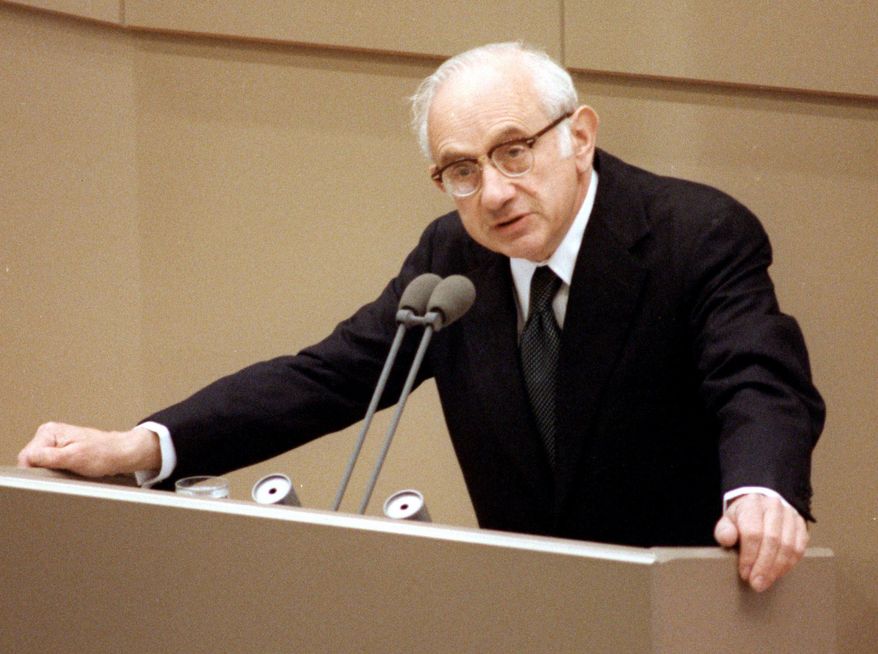 FILE - In this June 17, 1987 file photo, American historian Fritz Richard Stern appears during his speech in Bonn, Germany. Stern, a refugee from Nazi Germany who became a prominent historian and a longtime professor at Columbia University, died Wednesday, May 18, 2016 at his home in New York. He was 90. (AP Photo/Hermann J. Knippertz, File)