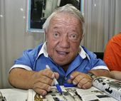 Britain Obit Kenny Baker.JPEG-e1335.jpg