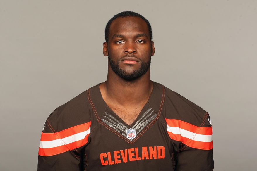 FILE - This is a 2016 file photo showing Barkevious Mingo of the Cleveland Browns NFL football team. A person familiar with the deal says the Browns are trading disappointing linebacker Barkevious Mingo to the New England Patriots. The sides agreed to the deal on Thursday, Aug. 25, 2016, the person told The Associated Press on condition of anonymity because the trade has not been finalized. ESPN.com first reported the deal. (AP Photo/File)
