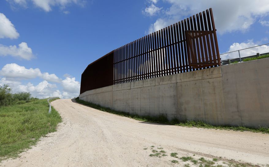After a whirlwind trip to Mexico City Wednesday to meet Mexican President Enrique Pena Nieto, Repbulican presidential candidate Donald Trump said his plans to build a border wall remain. However, Mr. Pena Nieto has vowed not to pay for its construction. (Associated press)