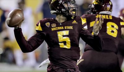 Arizona State quarterback Manny Wilkins (5) throws against California during the first half of an NCAA college football game, Saturday, Sept. 24, 2016, in Tempe, Ariz. (AP Photo/Matt York)