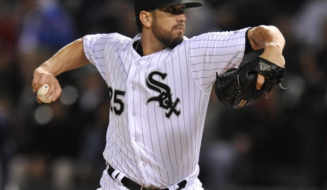 Chicago White Sox starter James Shields delivers a pitch during the first inning of a baseball game against the Tampa Bay Rays Monday, Sept. 26, 2016, in Chicago. (AP Photo/Paul Beaty)