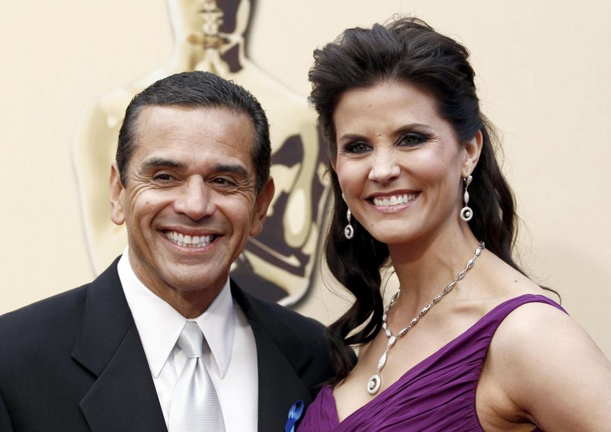 File - In this March 7, 2010 file photo, then Los Angeles Mayor Antonio Villaraigosa and Lu Parker arrive during the 82nd Academy Awards in the Hollywood section of Los Angeles. Los Angeles television news anchor Lu Parker has been arrested on suspicion of stealing a passenger's earphones at Los Angeles International Airport. Airport police say the 48-year-old KTLA anchor was arrested Wednesday, Nov. 2, 2016, by the alleged victim, an off-duty Los Angeles police detective. She was booked at a police station on suspicion of petty theft and released. (AP Photo/Matt Sayles, File)