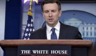 White House press secretary Josh Earnest speaks during the daily briefing at the White House in Washington, Wednesday, Dec. 14, 2016. Earnest answered questions about Syria, Russia and other topics (AP Photo/Susan Walsh)