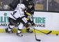 kings_bruins_hockey_33268.jpg
