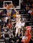 rockets_suns_basketball_12079.jpg