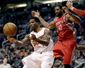 rockets_suns_basketball_44610.jpg