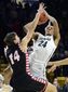 e_washington_colorado_basketball_63386.jpg