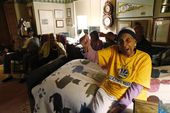 warriors_oldest_fan_dies_38836.jpg