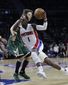 bucks_pistons_basketball_73385.jpg