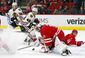 blackhawks_hurricanes_hockey_42105.jpg