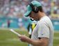 patriots_dolphins_football_09107.jpg