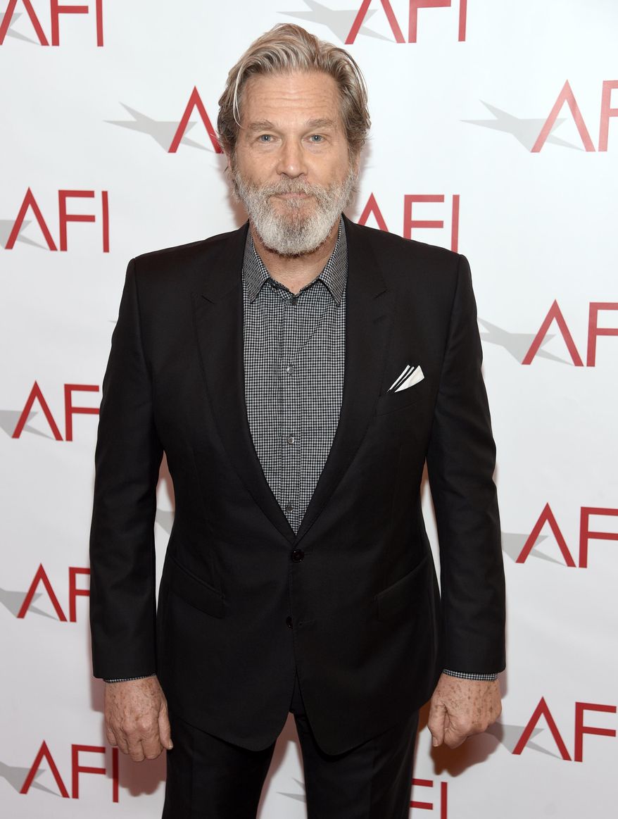 Jeff Bridges, from "Hell Or High Water," arrives at the AFI Awards at the Four Seasons Hotel on Friday, Jan. 6, 2017, in Los Angeles. (Photo by Chris Pizzello/Invision/AP)
